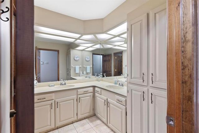 3330 Delaware Avenue, Joplin, MO 64804