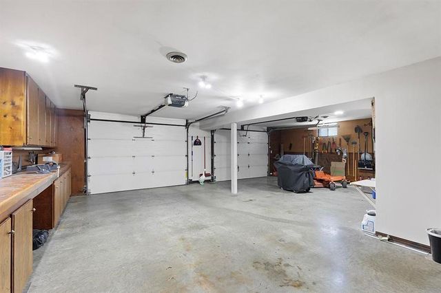 3330 Delaware Avenue, Joplin, MO 64804