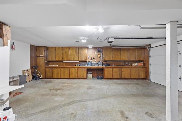 3330 Delaware Avenue, Joplin, MO 64804