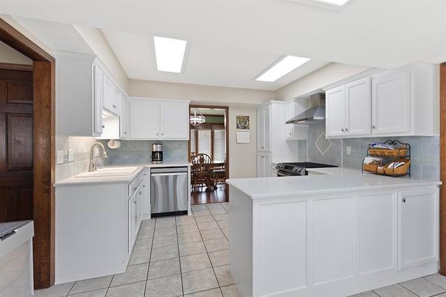 3330 Delaware Avenue, Joplin, MO 64804