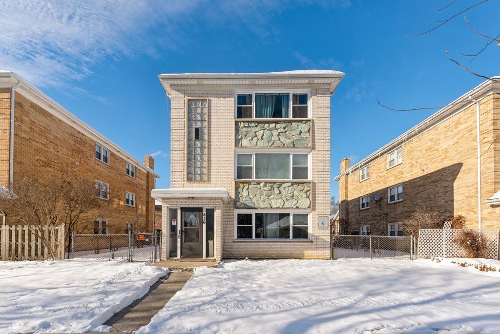 856 E Capri Drive 2, Palatine, IL 60074