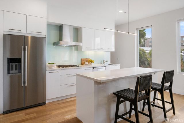 2376 Folsom Street, San Francisco, CA 94110