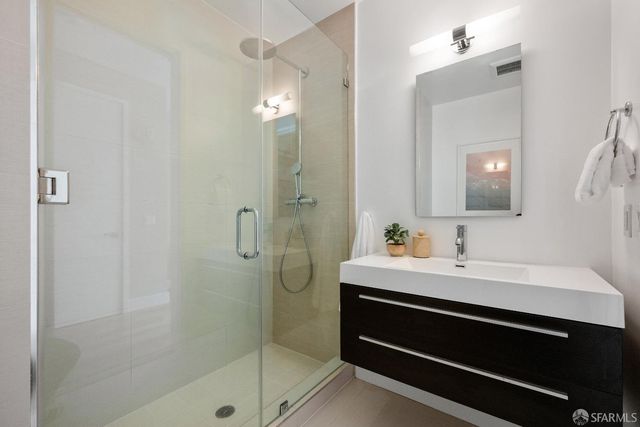 2376 Folsom Street, San Francisco, CA 94110