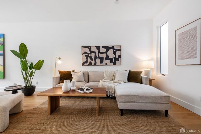 2376 Folsom Street, San Francisco, CA 94110