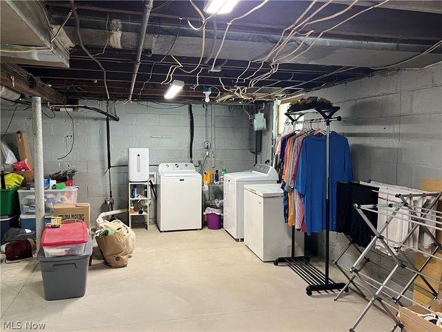 114 Grandview Avenue, Conneaut, OH 44030