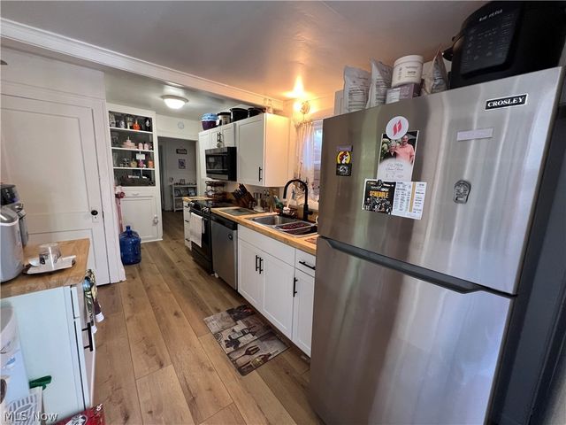 114 Grandview Avenue, Conneaut, OH 44030