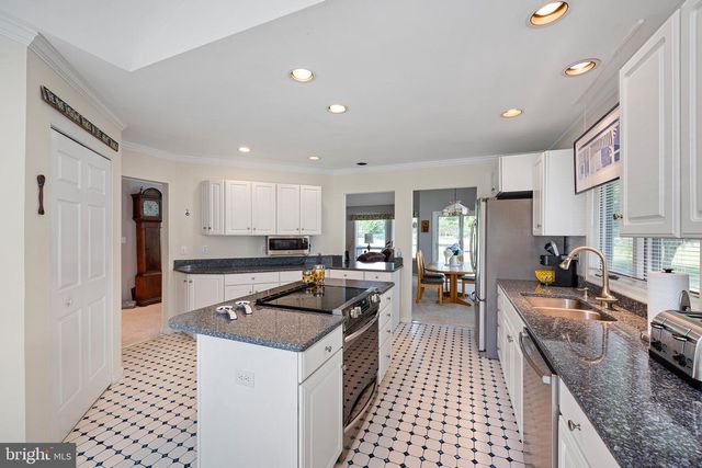 324 WALKABOUT RD, Bethany Beach, DE 19930