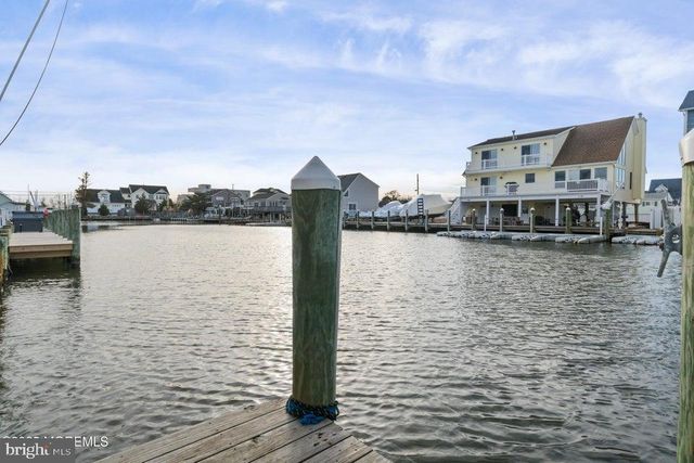 1407 HILO BAY DR, Forked River, NJ 08731