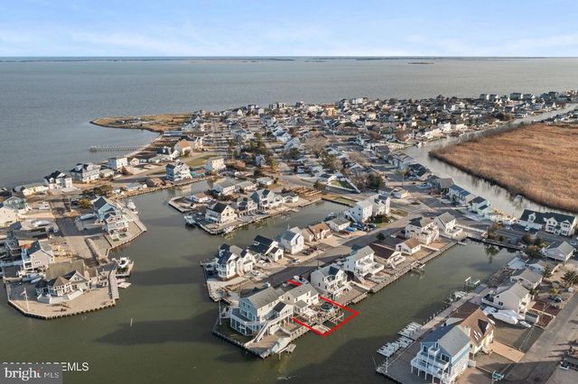 1407 HILO BAY DR, Forked River, NJ 08731