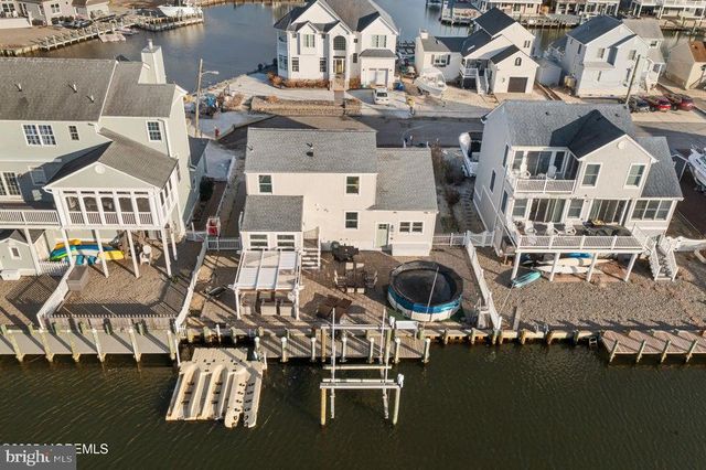 1407 HILO BAY DR, Forked River, NJ 08731