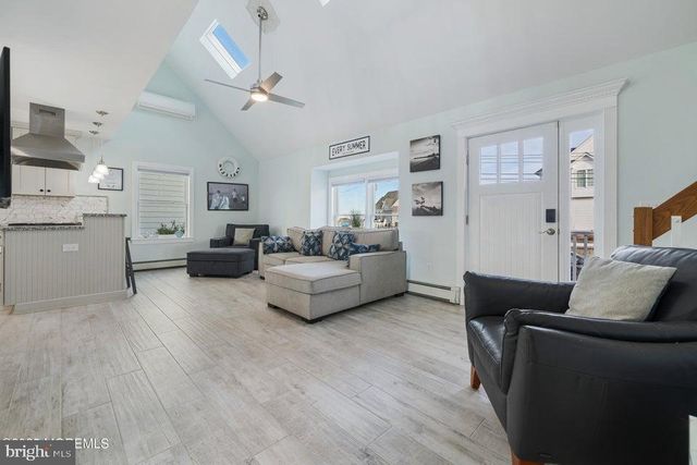 1407 HILO BAY DR, Forked River, NJ 08731