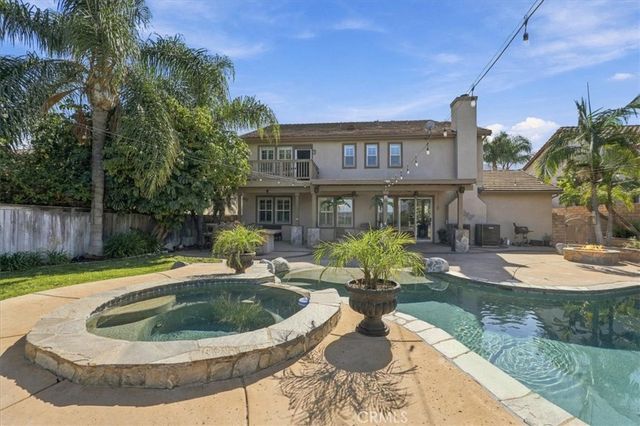 1479 Clearview Circle, Corona, CA 92882