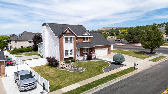 3471 N 400 W, Pleasant View, UT 84414