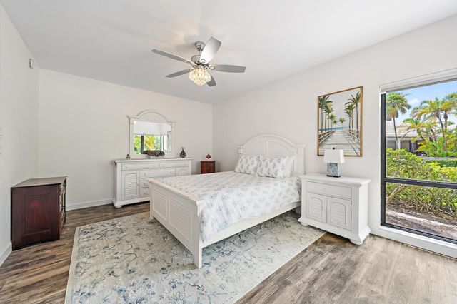 111 Waterview Drive 1110, Palm Beach Gardens, FL 33418