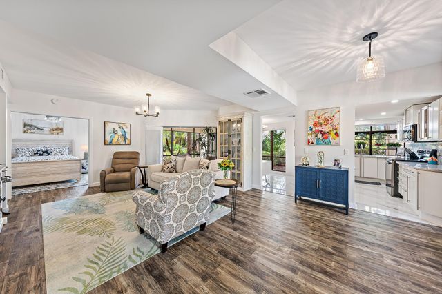 111 Waterview Drive 1110, Palm Beach Gardens, FL 33418