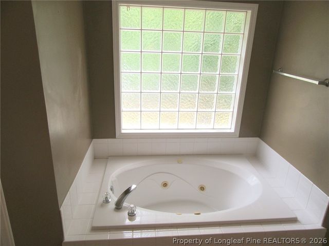 6720 Jacobs Creek Circle, Fayetteville, NC 28306