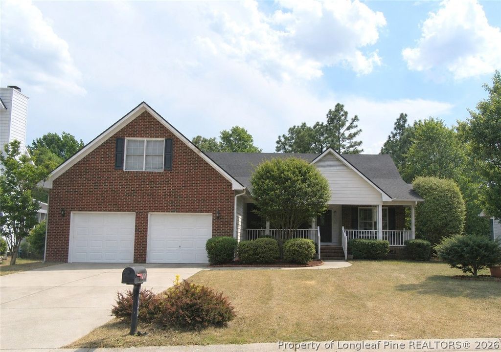 6720 Jacobs Creek Circle, Fayetteville, NC 28306