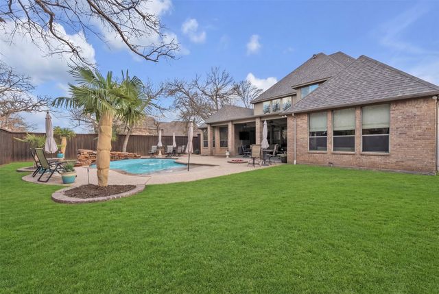2717 S Shady Lane, Arlington, TX 76001