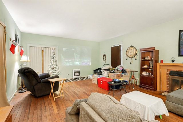 412 W Front Street, Burr Oak, MI 49030