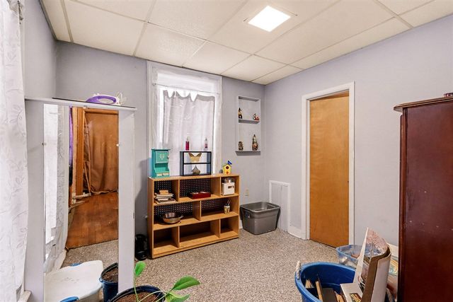 412 W Front Street, Burr Oak, MI 49030