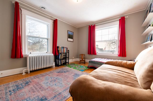 865 St Clair Avenue, Saint Paul, MN 55105