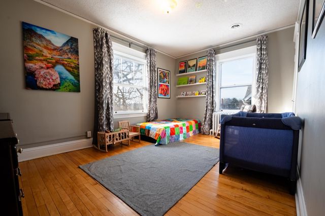 865 St Clair Avenue, Saint Paul, MN 55105