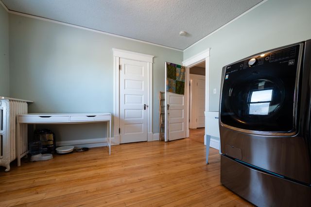 865 St Clair Avenue, Saint Paul, MN 55105