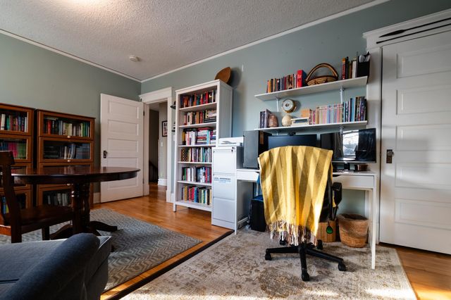 865 St Clair Avenue, Saint Paul, MN 55105