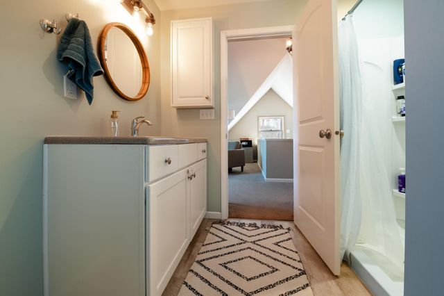 865 St Clair Avenue, Saint Paul, MN 55105