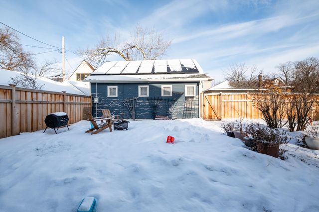 865 St Clair Avenue, Saint Paul, MN 55105