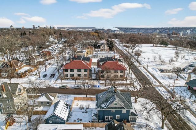 865 St Clair Avenue, Saint Paul, MN 55105