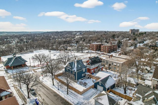 865 St Clair Avenue, Saint Paul, MN 55105