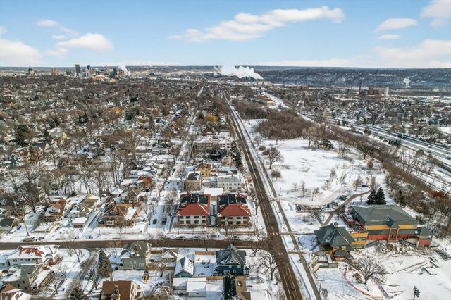 865 St Clair Avenue, Saint Paul, MN 55105