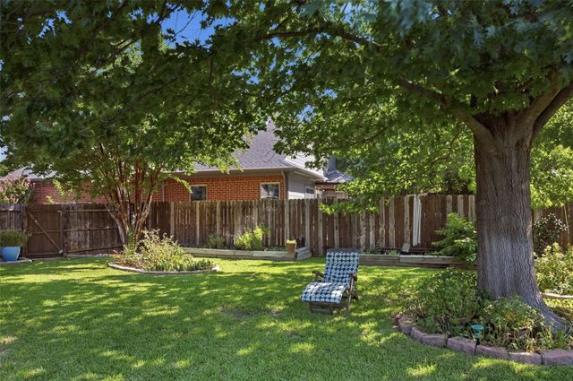 6801 Descanso Gardens Drive, Fort Worth, TX 76132