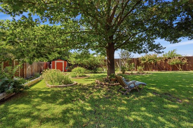 6801 Descanso Gardens Drive, Fort Worth, TX 76132