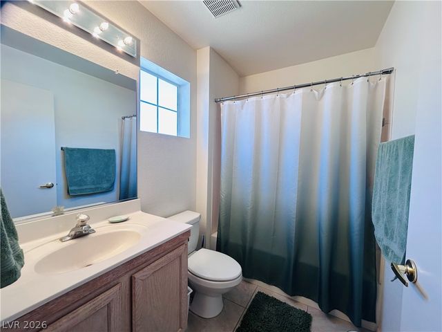 8905 Evening Star Drive, Las Vegas, NV 89134