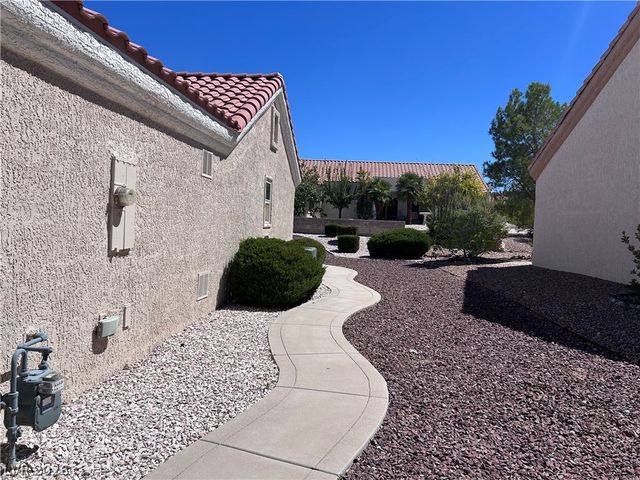 8905 Evening Star Drive, Las Vegas, NV 89134