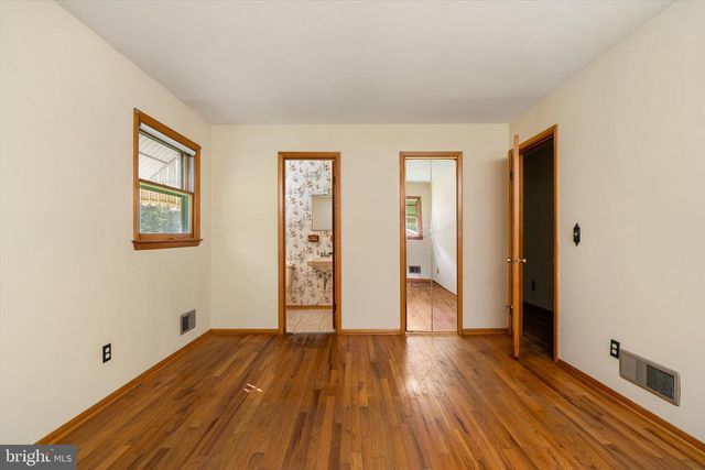 281 WINDSOR RD, Hightstown, NJ 08520
