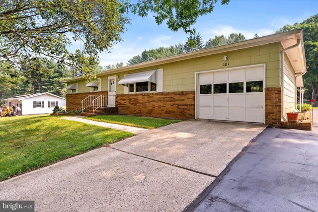 281 WINDSOR RD, Hightstown, NJ 08520