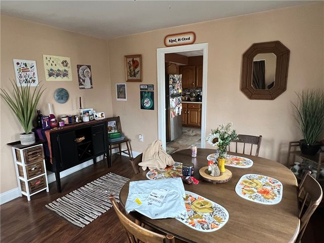 9140 Perry Hwy, Mccandless, PA 15237
