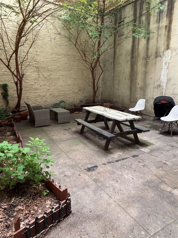 322 Myrtle Avenue, Brooklyn, NY 11205 — photo 4