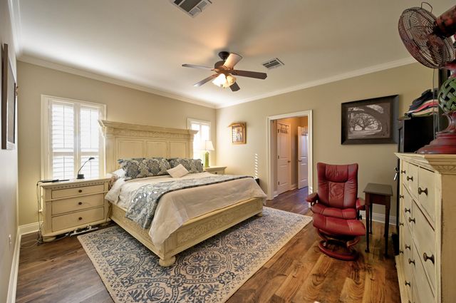 142 South Sugarfield Drive, Thibodaux, LA 70301