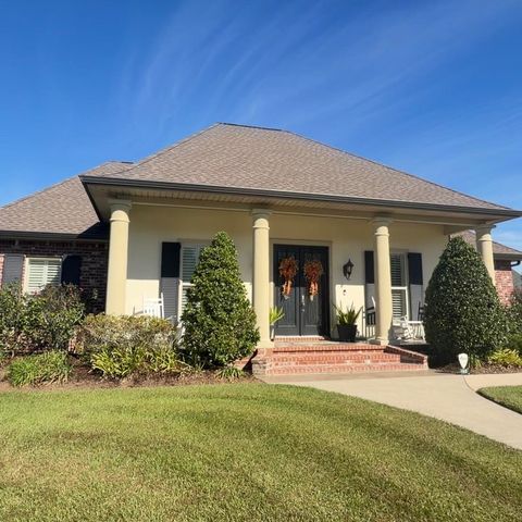 142 South Sugarfield Drive, Thibodaux, LA 70301
