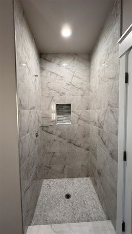 30821 Lower Ridge Drive, New Boston, MI 48164