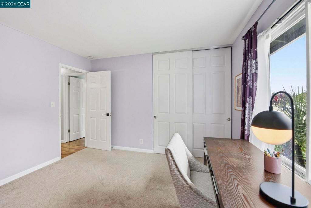 Image 38 of property listing at 10570 Englewood Dr, Oakland, CA 94605