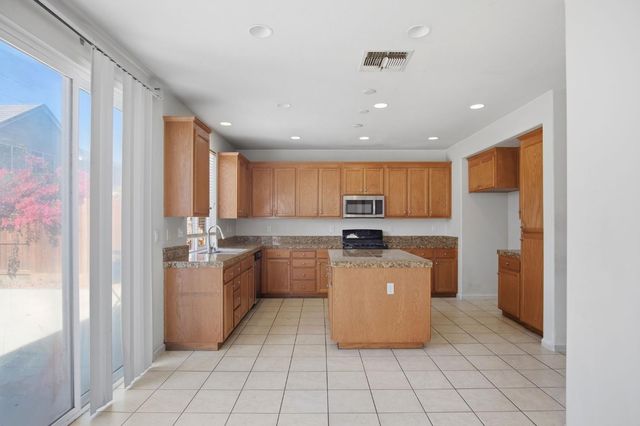 3648 Fallview Ave, Ceres, CA 95307