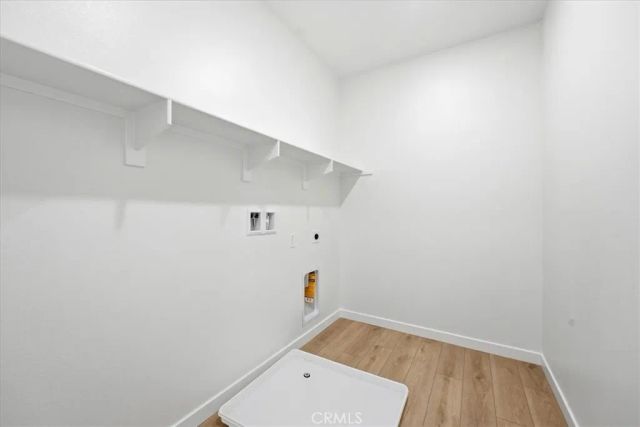 23708 Wilcox Drive, Newhall, CA 91321