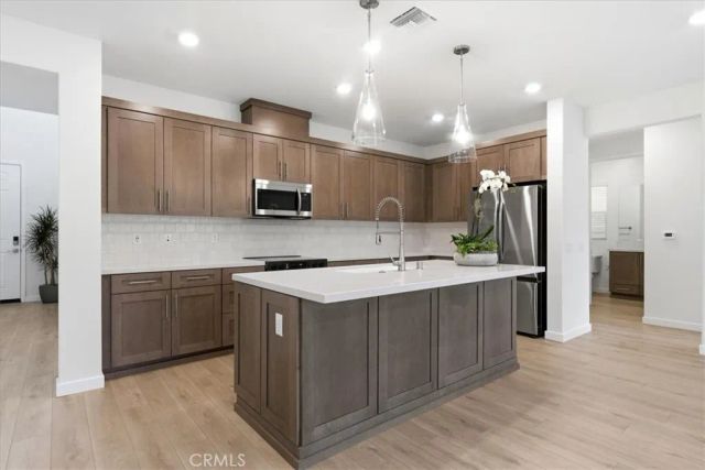 23708 Wilcox Drive, Newhall, CA 91321