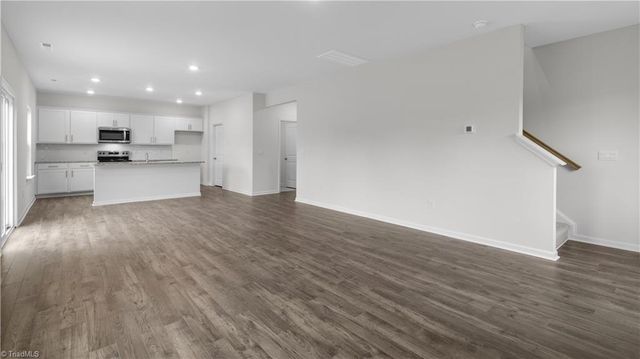 4740 Mount Hope Drive, Winston-salem, NC 27107