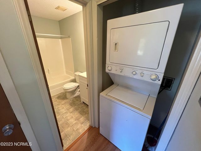 3625 Saint Johns Court Unit 25b, Wilmington, NC 28403